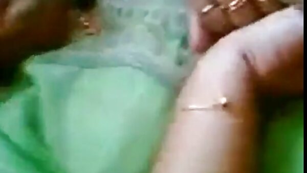 Страсна секс сцена со Адријана Чечик и Тајлер Никсон